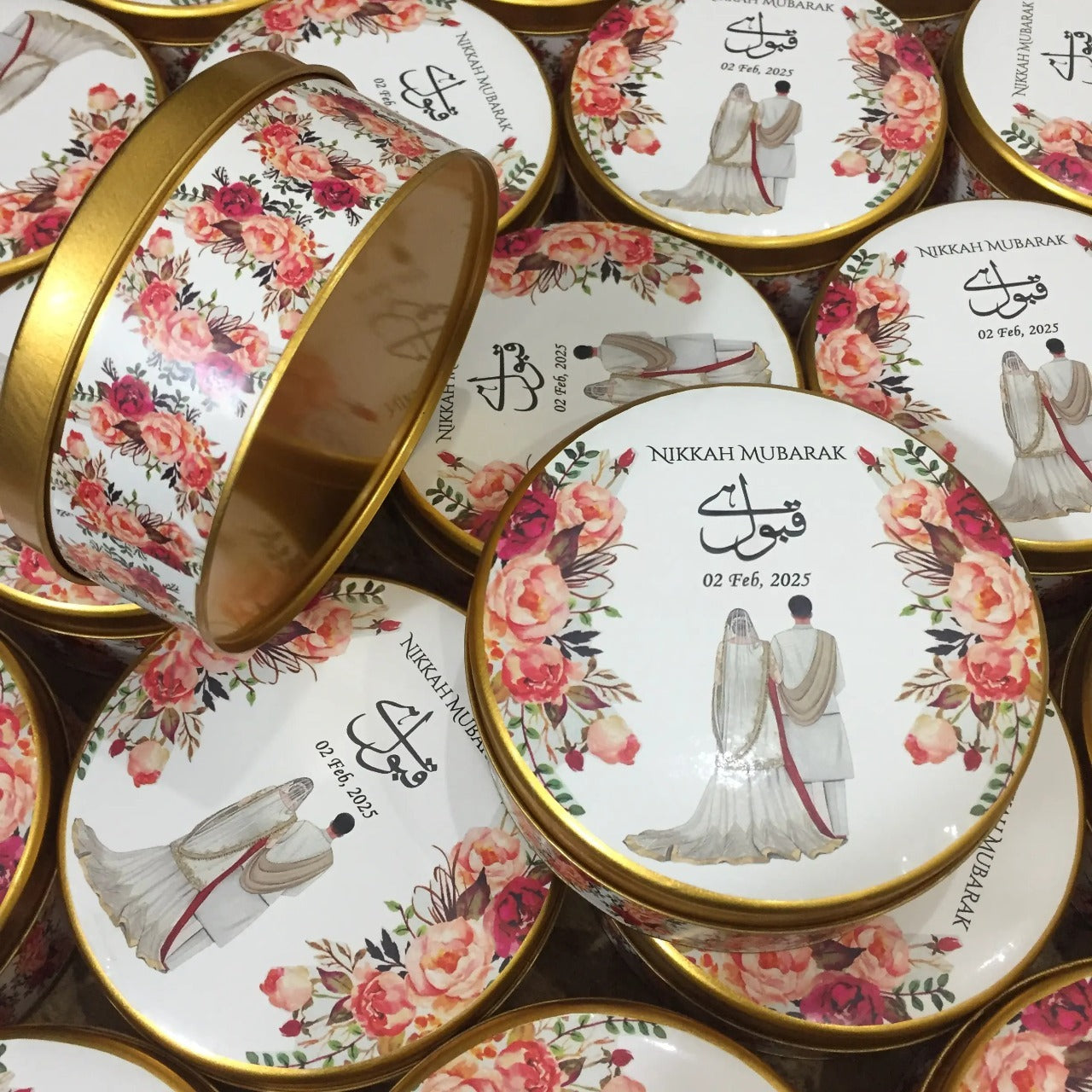 Floral Design Tin Box With Couple Printed