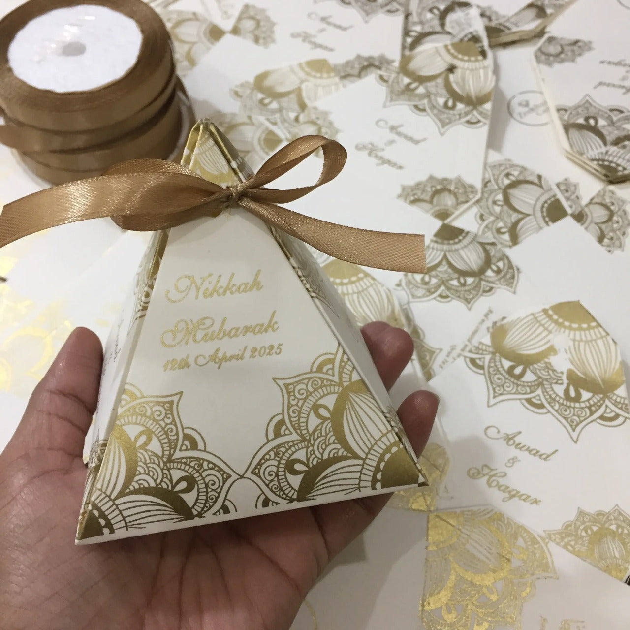 Triangle Box Blue Flowers Printed With Bow